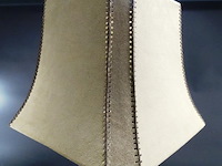 Luxe geheel lederen tafellamp - afbeelding 3 van  5