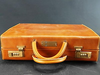 Luxe lederen hasselblatt attachekoffer - afbeelding 3 van  5