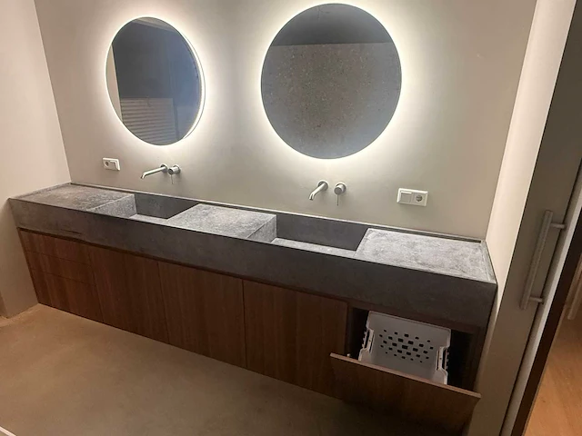 Luxe maatwerk - badmeubelset met natuurstenen dubbele wastafel – 312 x 90 cm - afbeelding 8 van  15