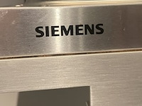 Luxe showroomkeuken, eggersmann | siemens, black oak | fronten glans wit en mat wit, 2015 - afbeelding 2 van  51