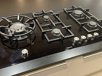 Luxe showroomkeuken, eggersmann | siemens, black oak | fronten glans wit en mat wit, 2015 - afbeelding 14 van  51