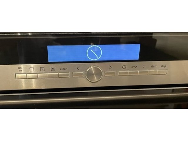 Luxe showroomkeuken, eggersmann | siemens, black oak | fronten glans wit en mat wit, 2015 - afbeelding 46 van  51
