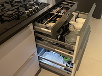 Luxe showroomkeuken, eggersmann | siemens, black oak | fronten glans wit en mat wit, 2015 - afbeelding 48 van  51