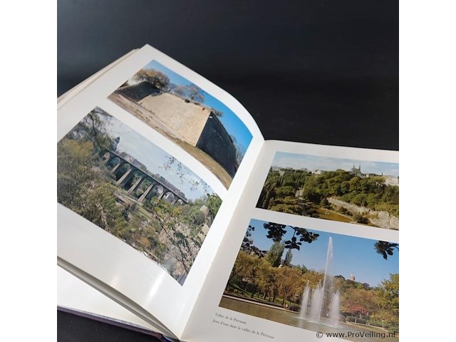 Luxembourg city promenade - afbeelding 4 van  5