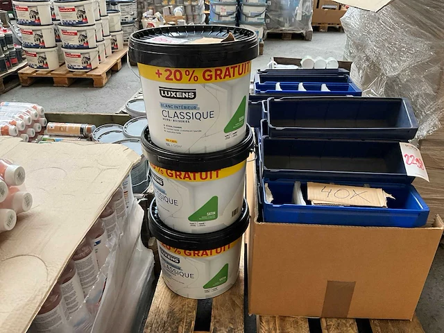 Luxens verf (3x) - afbeelding 1 van  4