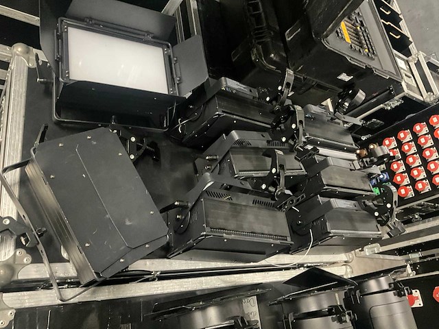 Luxibel b panel 180 tw led panel (8x) - afbeelding 4 van  5