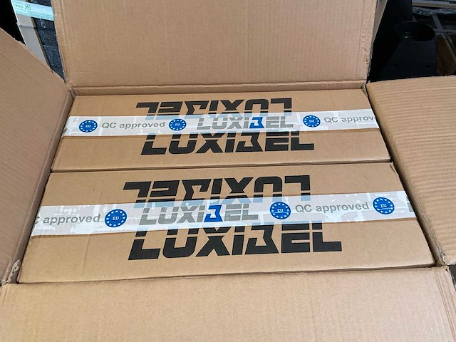 Luxibel b panel 240ww led-panel (4x) - afbeelding 4 van  5