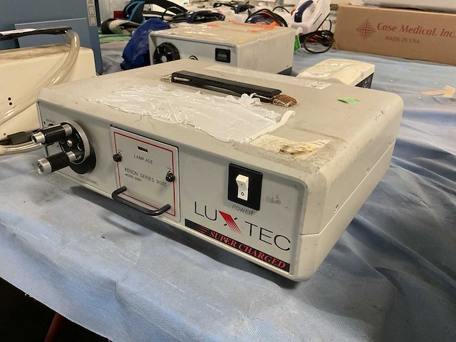 Luxtec 9000 xenon light source - afbeelding 3 van  7