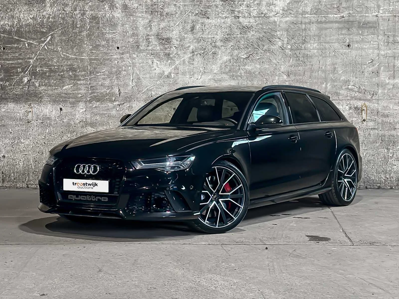 Luxury en sports cars te milsbeek