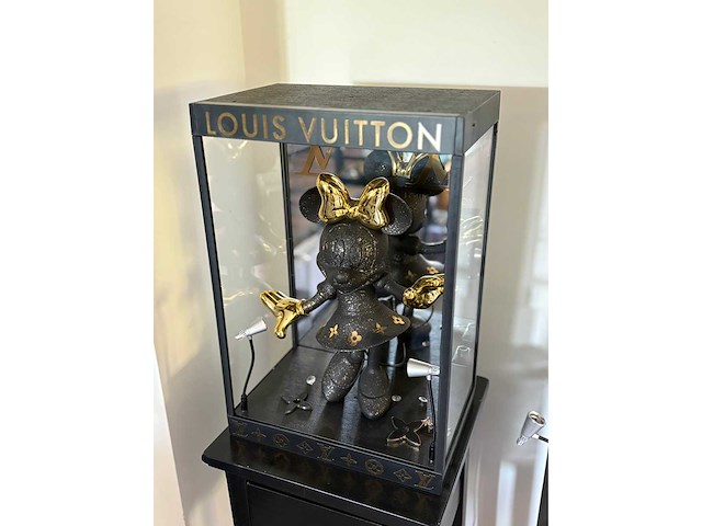 Lv style design vitrines - mickey & minnie - afbeelding 2 van  8