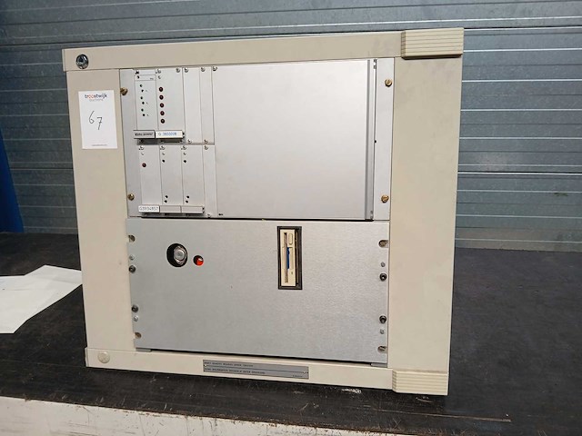 Lvd - 1994 - r85000g3 p2 - cnc besturing - afbeelding 1 van  9