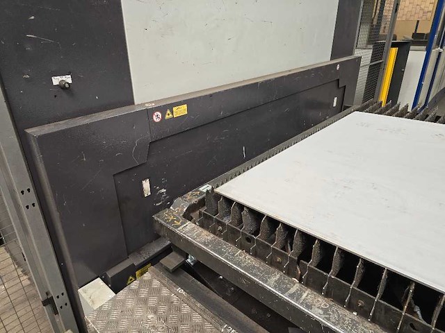 Lvd - 2020 - phoenix fl 6020 - lasersnijmachine - afbeelding 3 van  16