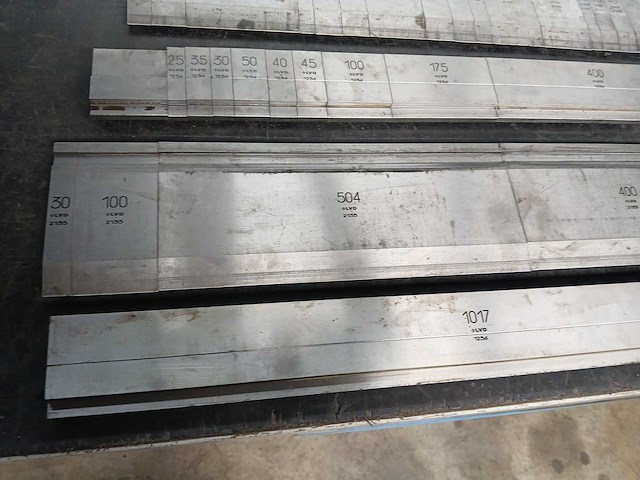 Lvd - 2155 - 1256 - boven + onder gereedschap - afbeelding 8 van  9