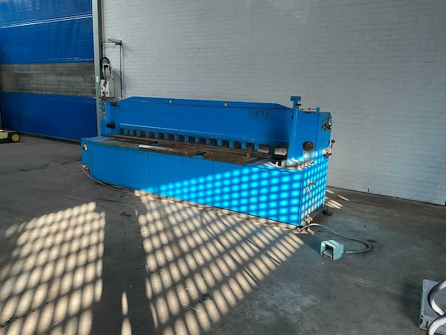 Lvd - mv 3100x3.5mm - guillotine shears - 1974 - afbeelding 7 van  14