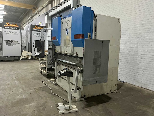 Lvd - ppeb 80/20 cad-cnc - cnc press brake - 1998 - afbeelding 8 van  12
