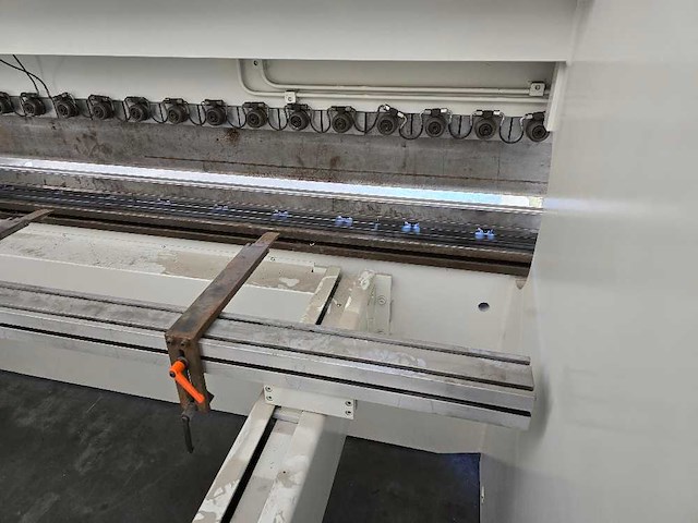 Lvd - ppn 150 40 mnc - cnc kantbank - 1983 - afbeelding 3 van  14