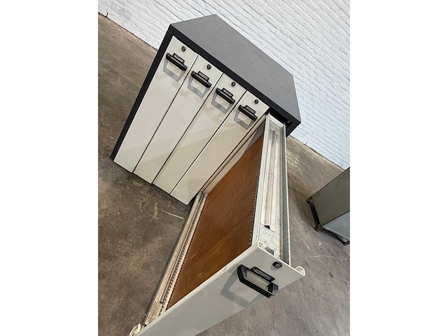 Lvd - press-brake cabinet - storage cabinet - afbeelding 7 van  7