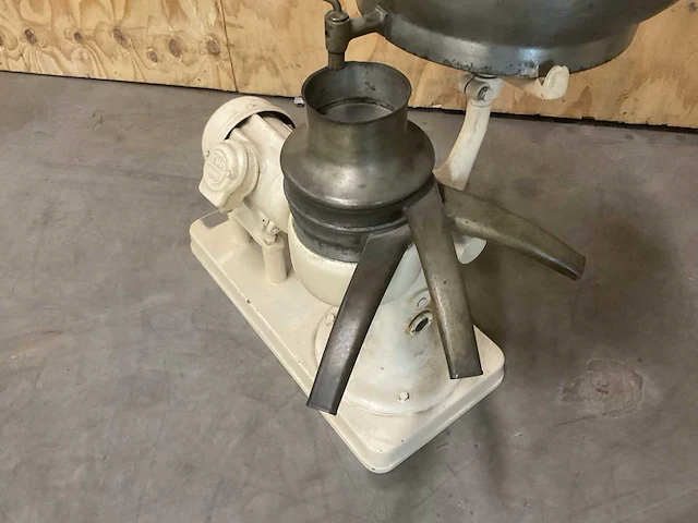 Lwa 205 melkseparator - afbeelding 3 van  7