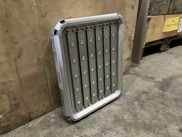 Lycalux floodlight - ongebruikt - afbeelding 1 van  6