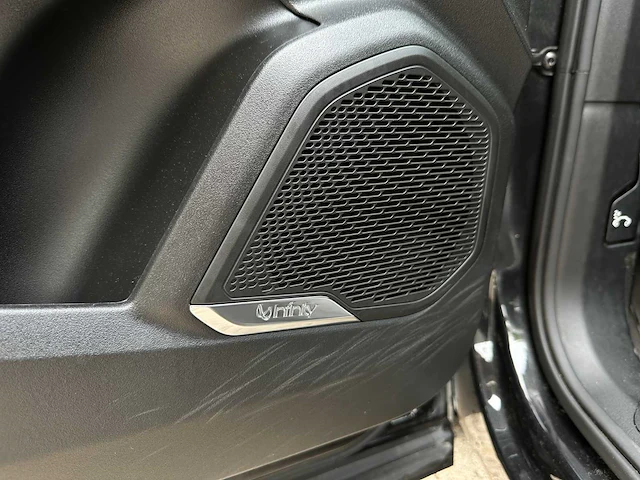 Lynk & co - 01 - phev 7dcth 132kw - afbeelding 25 van  50
