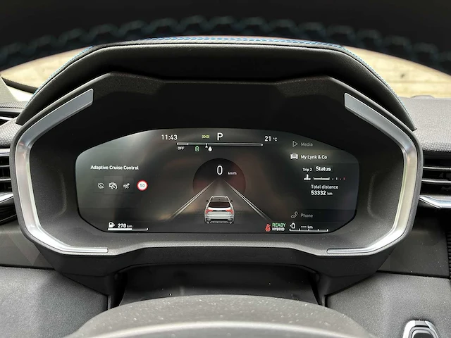 Lynk & co - 01 - phev 7dcth 132kw - afbeelding 11 van  50