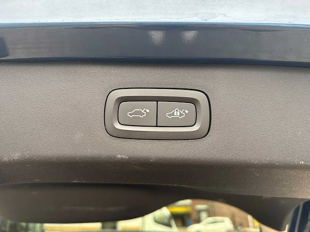 Lynk & co - 2022 - 01 - 1.5 - automaat - personenauto - afbeelding 32 van  33