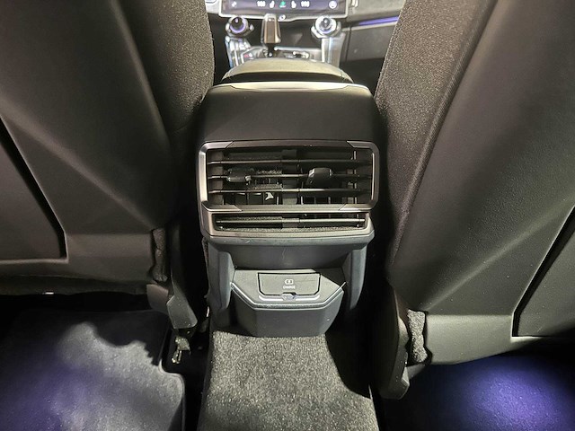 Lynk & co 01 1.5 179pk 2022, t-370-rp - afbeelding 25 van  38