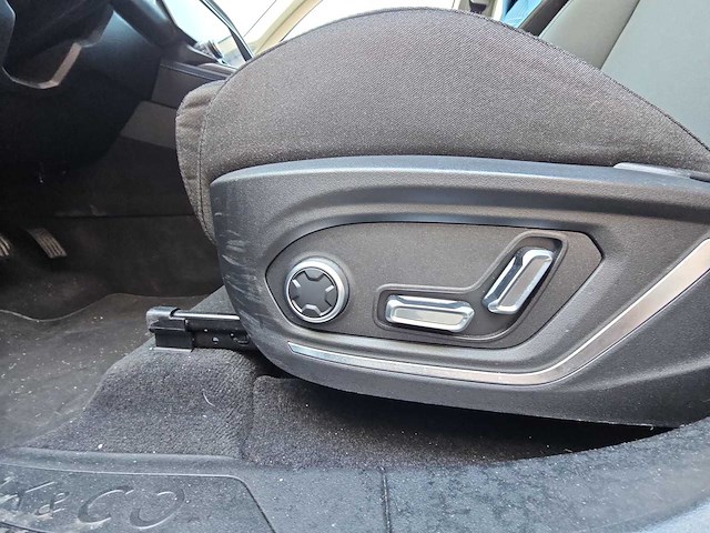 Lynk & co 01 1.5 2022 | hxl-72-p i - afbeelding 2 van  32