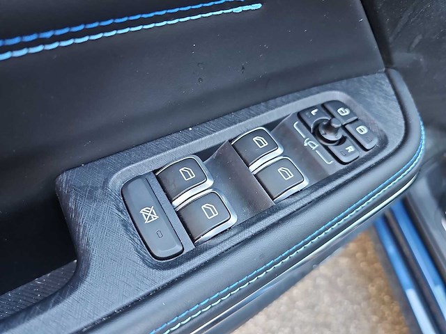 Lynk & co 01 1.5 2022 | hxl-72-p i - afbeelding 6 van  32