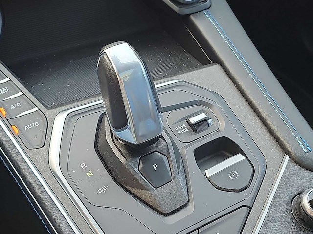 Lynk & co 01 1.5 2022 | hxl-72-p i - afbeelding 20 van  32