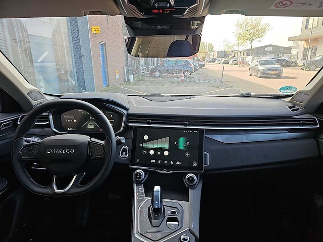 Lynk & co 01 1.5 2022 | hxl-72-p i - afbeelding 23 van  32