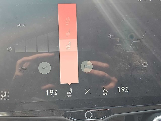 Lynk & co 01 1.5 2022 | p-805-dj i - afbeelding 19 van  31