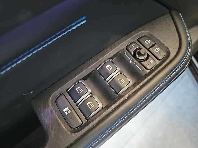 Lynk & co 01 1.5 2023 | s-358-sl i - afbeelding 2 van  31