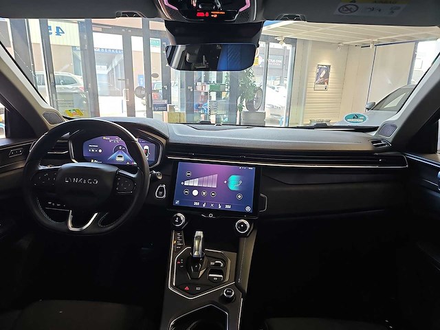 Lynk & co 01 1.5 2023 | s-358-sl i - afbeelding 15 van  31