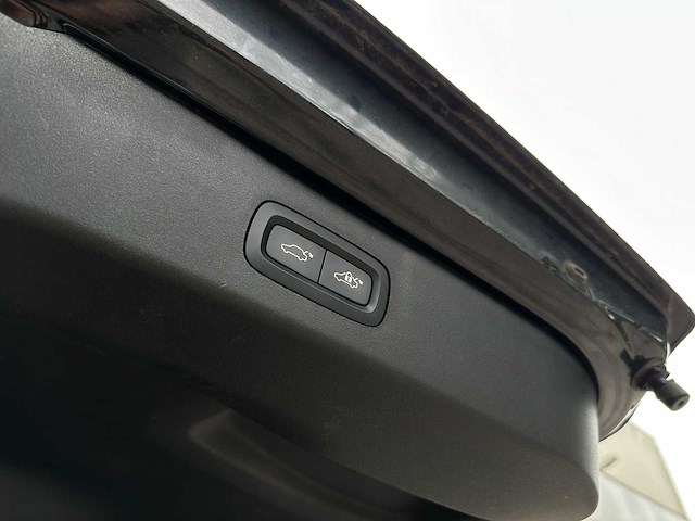 Lynk & co 01 phev 7dcth 132kw 261pk 2023 - afbeelding 14 van  21