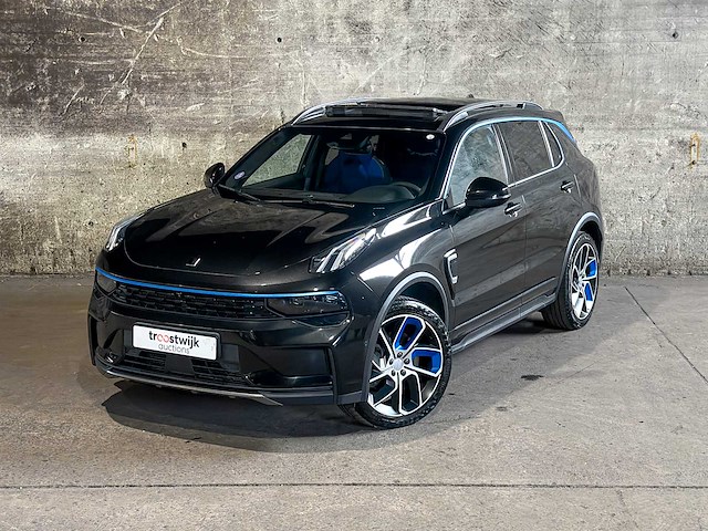 Lynk & co 01 phev 7dcth 132kw 261pk 2023 - afbeelding 3 van  50