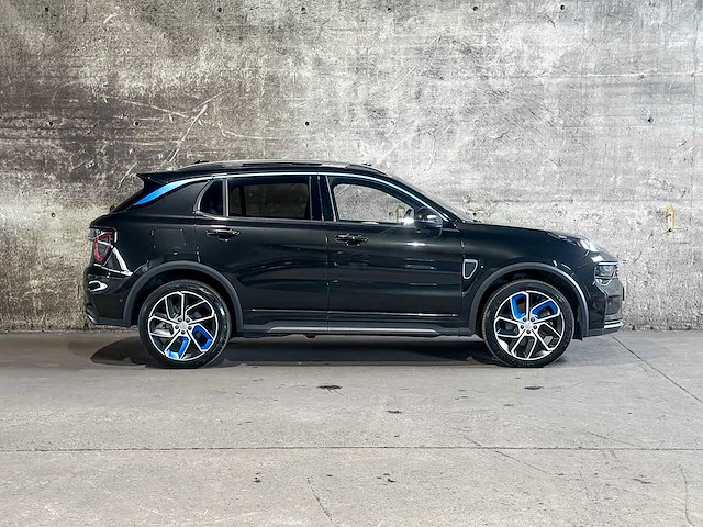 Lynk & co 01 phev 7dcth 132kw 261pk 2023 - afbeelding 8 van  50
