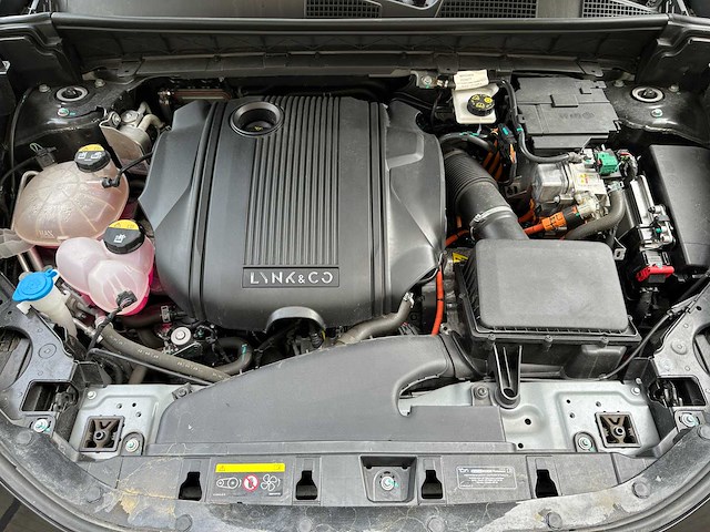 Lynk & co 01 phev 7dcth 132kw 261pk 2023 - afbeelding 32 van  40