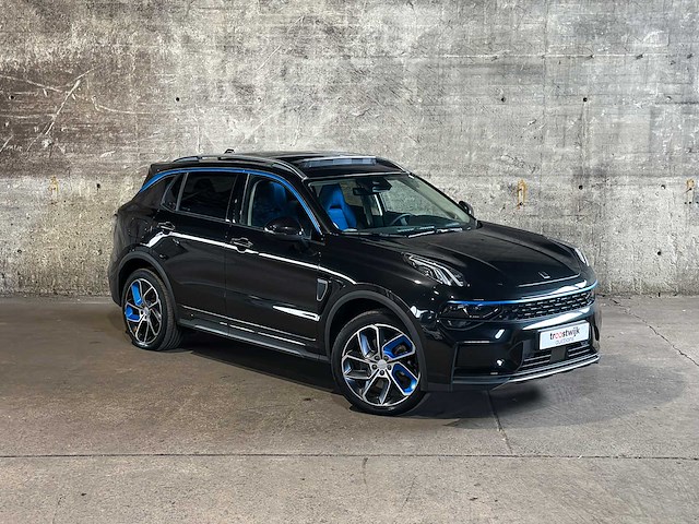 Lynk & co 01 phev 7dcth 132kw 261pk 2023 - afbeelding 4 van  40