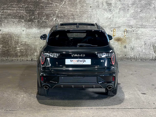 Lynk & co 01 phev 7dcth 132kw 261pk 2023 - afbeelding 4 van  50