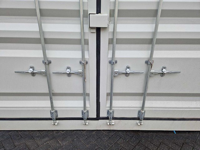 Lypu - 2026 - 40ft hc - zeecontainer met zijdeuren - afbeelding 6 van  7