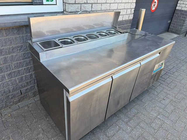 M - saladebar - koelwerkbank - afbeelding 2 van  3
