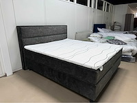 M-line green motion gelfoam met latex topper b160 x l200 cm - afbeelding 1 van  4