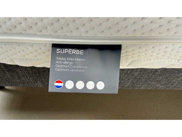 M-line superbe firm talalay latex anti-allergic matras b160 x l200cm - afbeelding 24 van  24