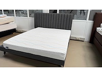 M-line superbe firm talalay latex anti-allergic matras b160 x l200cm - afbeelding 22 van  24