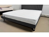 M-line superbe firm talalay latex anti-allergic matras b160 x l200cm - afbeelding 23 van  24