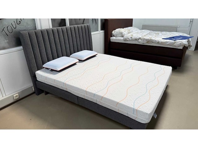 M-line superbe firm talalay latex anti-allergic matras b180 x l200cm - afbeelding 7 van  24