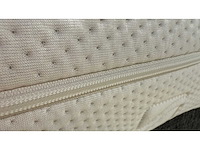 M-line superbe firm talalay latex anti-allergic matras b180 x l200cm - afbeelding 10 van  24