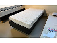 M-line superbe medium talalay latex anti-allergic matras b80 x l200cm - afbeelding 8 van  17