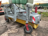 M sweep veegmachine - afbeelding 1 van  20